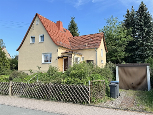 Kleines Einfamilienhaus zum verlieben!
Sonniger Garten und 1A Wohnlage in Neustadt an der Orla